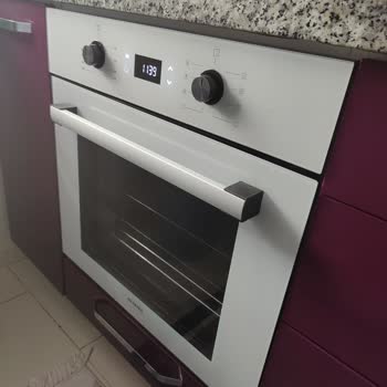 Kumtel Ankastre Fırın Ön Panelde Aşırı Isınma Var