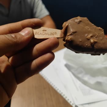 Magnum Dondurma Yarım Çıktı