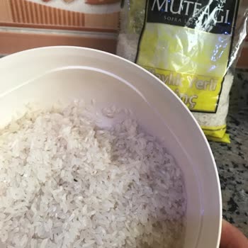 Anadolu Mutfağı Pirinç İçinden Böcek Çıktı