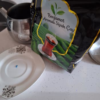 BİM Berk Çayın İçinden Çıkan İp