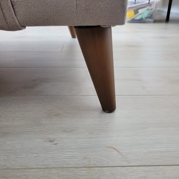 İstikbal Mobilya'dan Aldığım Koltuklar Yırtık Rengi Solmuş Eksik Geldi