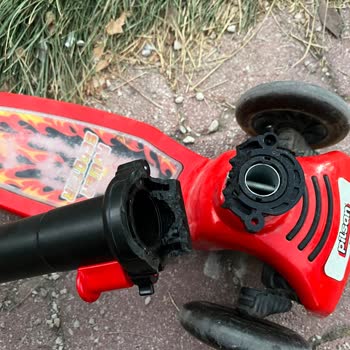 Pilsan Scooter Plastiği Kırıldı