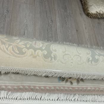 İnci Halı Halılar Kirli Olduğu Gibi