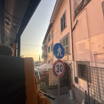 Jolly Tur Klimalı Araç Vaadi Karşılanmadı, Külüstür Otobüs Yolladılar!