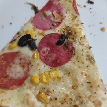 Yemeksepeti PizzaLazza Müşteriyi Yanıltan Sipariş!