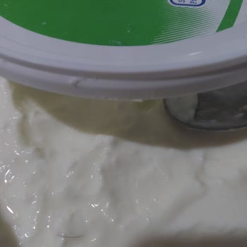 BİM Dost Marka Yoğurttan Çıkan Kıl!