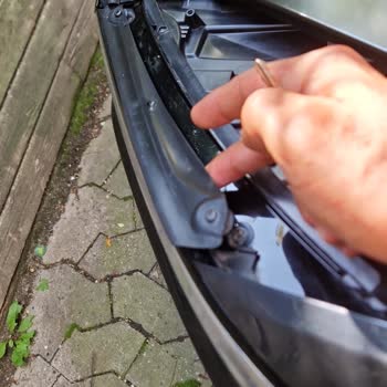 Volkswagen Serviste Araca Zara Verildi