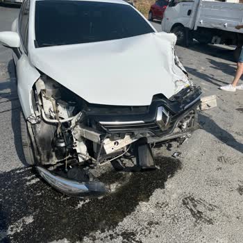 2017 Renault Clio Airbag Açmama