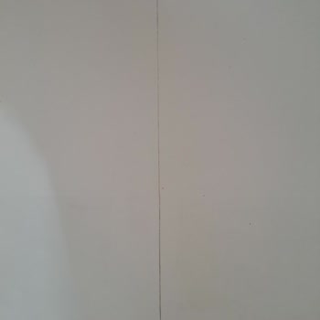 IKEA'dan Alınan Kleppstad Dolapta Kusur Var.