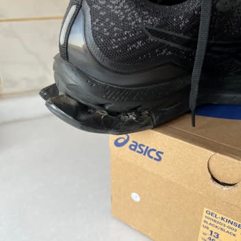 Asics Marka Koşu Ayakkabısı