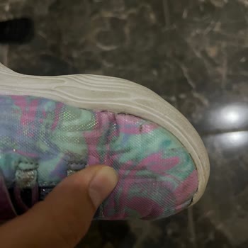 Sneaks Up Ayakkabıda Önlerde Ve Yanlarda Açılma