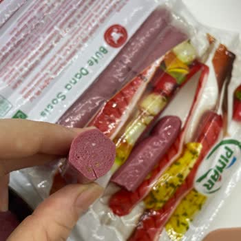 Pınar Sosis İçindeki Mide Bulandıran Şey