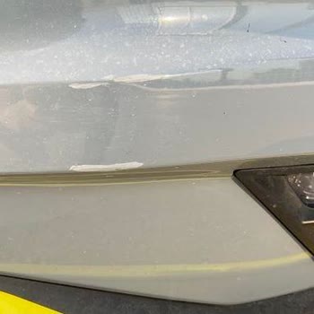 Nissan Efe Bayi, Aracımın Rötuş İşlemini Farklı Renk Boya İle Yaptı!