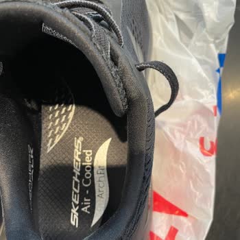 Skechers'tan Ayıplı Malzemenin İncelenme Ve Takip Süresi