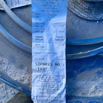 Köfteci Yusuf Tam Yerine Yarım Ekmek Döner Verdi