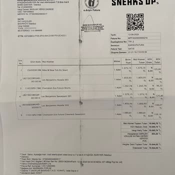 Nike Şort İlk Yıkamada Renk Kustu