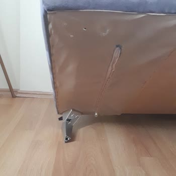 Evkur Alışveriş 2 Tane Koltuk Bacağı Kırıldı Ancak Arıza Giderilmedi