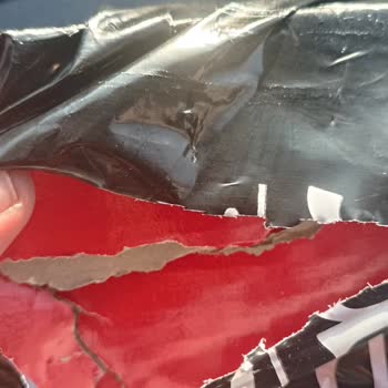 MNG Kargo Yırtık Ezik Kargo