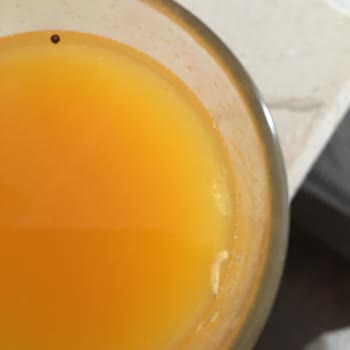 Alba Queen Hotel Meyve Suyundan Kurt Çıktı