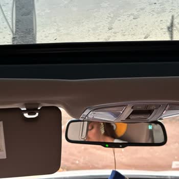 Elmas Otomotiv Serviste Arabaya Zarar Verdiler