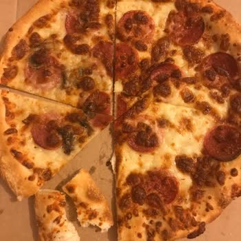 Pizza Hut Kötü Ve Geç Gelen Pizza