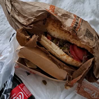 Köfteci Yusuf Ve Getir Firmaları Müşterileri Mağdur Ediyor