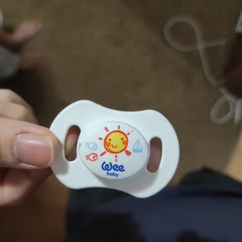 Wee Baby Emzik İçerisinde Yabancı Cisim