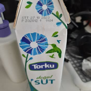 Alt Tarafı Cezvede Süt Isıtıyordum, Patlayan Süt Torku...