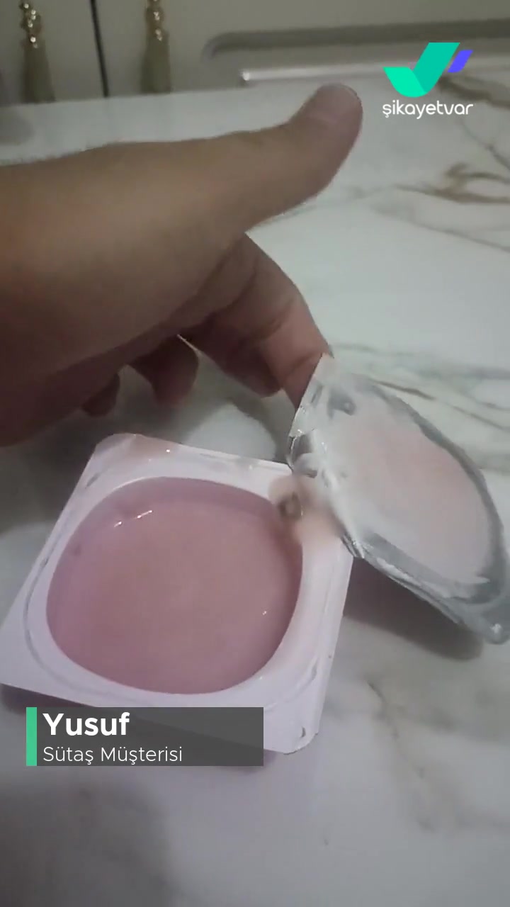 Sütaş Pudingin İçinden Siyah Madde Çıktı videonun kapak resmi