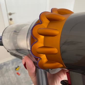 Dyson V15 Absolute Cihazında Soyulma