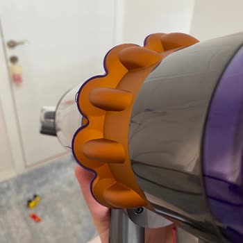 Dyson V15 Absolute Cihazında Soyulma