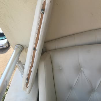 Erzan Nakliyat Mobilyamızı Ve Evin Camını Kırdılar. Zararlarımız Karşılanmadı.