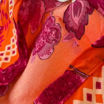 Tuğbaca Butik Defolu Ürün Gönderip Mesajlara Dönmüyorlar