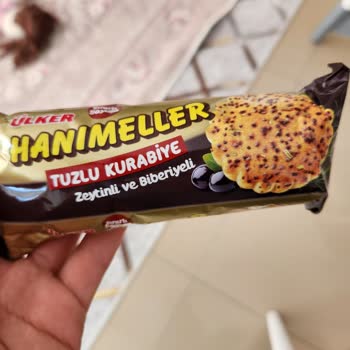 Ülker Hanım Ellerden Böcek Çıktı