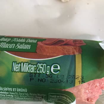 Emin Et Fıstıklı Macar Salam - 250 Gram, Kırık Kemikler Çıkıyor