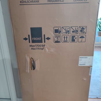 Epttavm'de Buzdolabı Hasarlı Geldiği İçin İade Etmeye Çalışıyoruz Ama