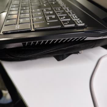 Monster Notebook Yeni Takılan Klavye Sorunu