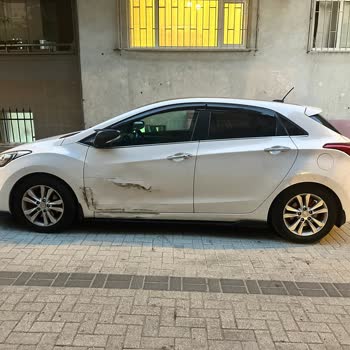 Tiktak Kiralama Aracıyla Park Halindeki Aracıma Vurup Kaçtılar!