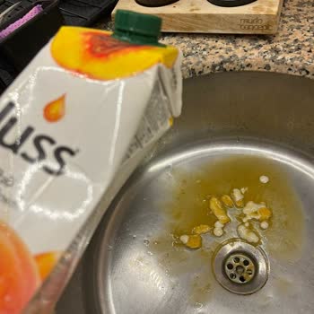 Juss Marka Meyve Suyundan Çıkan Oluşumlar