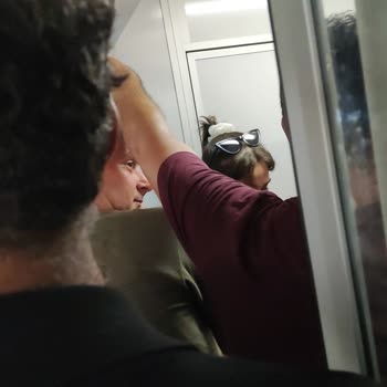 TCDD Mersin İskenderun Tren Seferlerinin Az Ve Aşırı Kalabalık Olması.