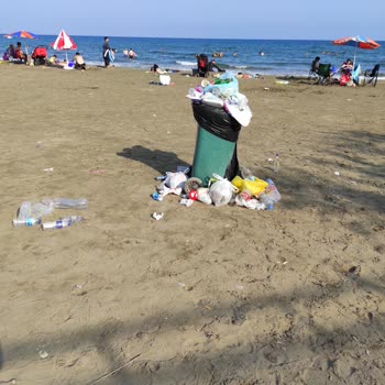 Erdemli Belediyesi Halk Sağlığı İçin Çevre Temizliği