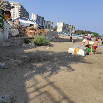 Erdemli Belediyesi Halk Sağlığı İçin Çevre Temizliği