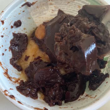 A101 Hanımdan Profiterol Tatlısı Bozuk Ve Küflü
