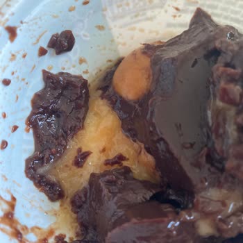 A101 Hanımdan Profiterol Tatlısı Bozuk Ve Küflü