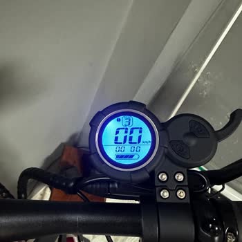 Onvo Sıfır Aldığım Scooter I Hiç Kullanmadan Serviste Yatıyor