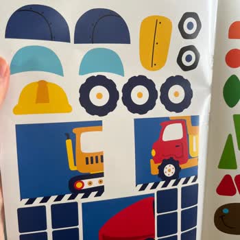 Kopernik Kitap Minikler İçin Çıkartmalar Kitabı Baskı Hatası