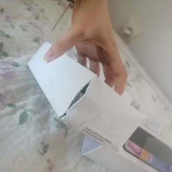 Samsung Telefon Samsung Servis Kamerası Hatalı Telefonu Geri Gönderdi.