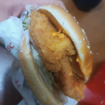 KFC Yanlış Ve Kötü Ürün Yolluyor