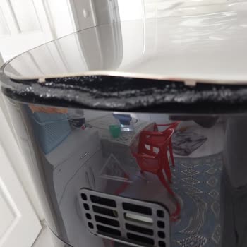 Yui M30 Airfryer Üst Kapak Erimesin