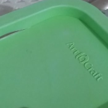 Lav Cam Saklama Kabı Plastik Kapağı